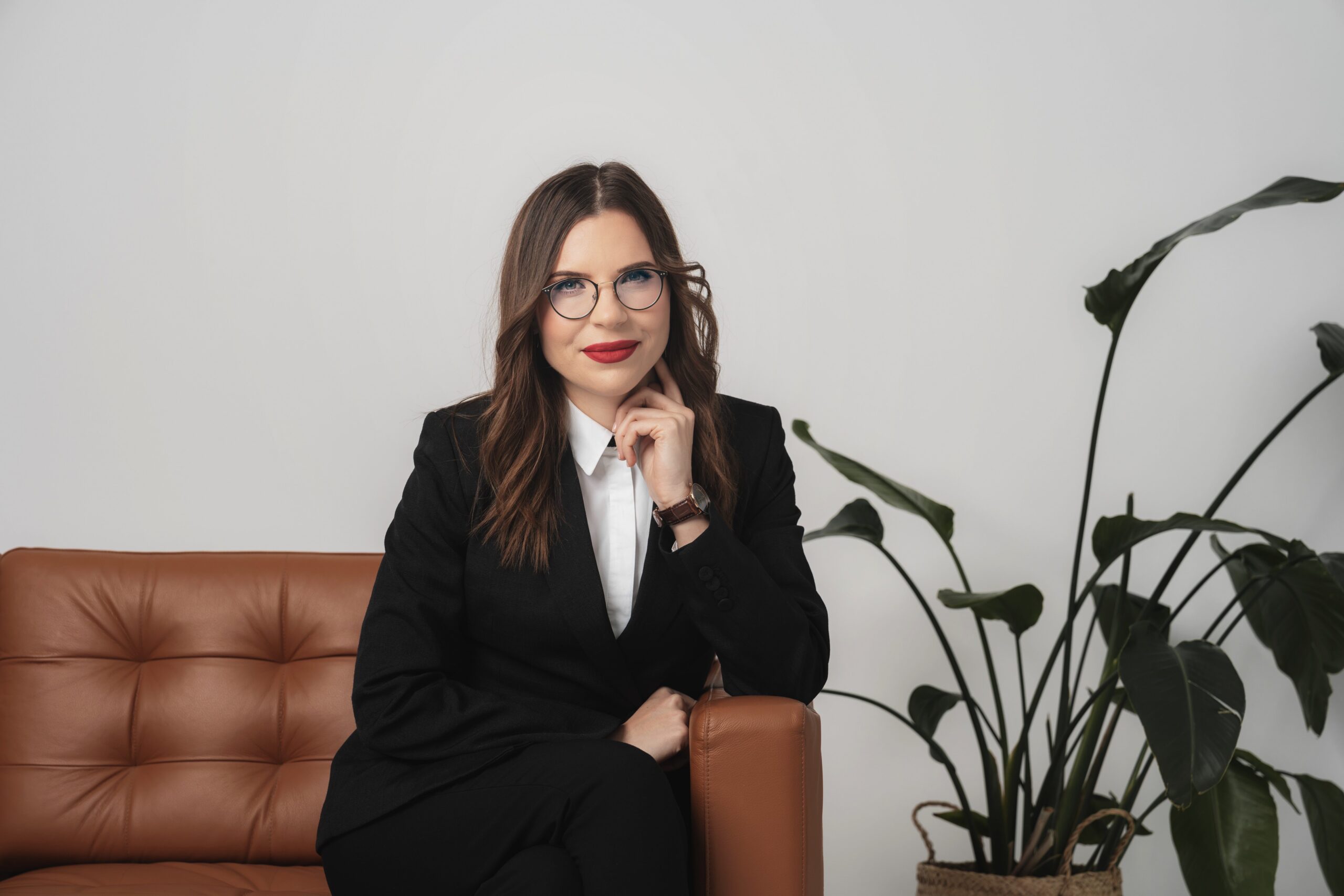 Cover Gabriela Ștefliuc