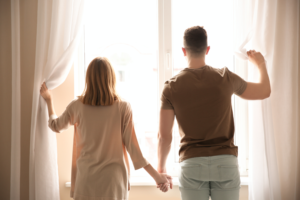 Relațiile deschise: căsătoria între monogamie, poliamorie și noile dileme ale intimității